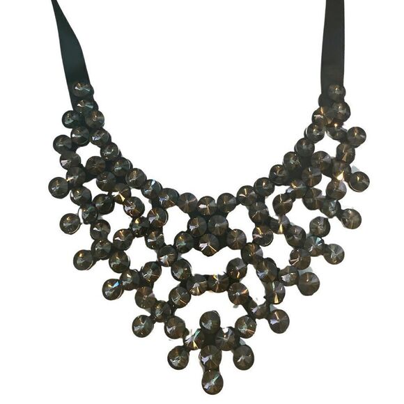 NEW Elegant Black Crystal Bib Statement Necklace - Picture 1 of 3